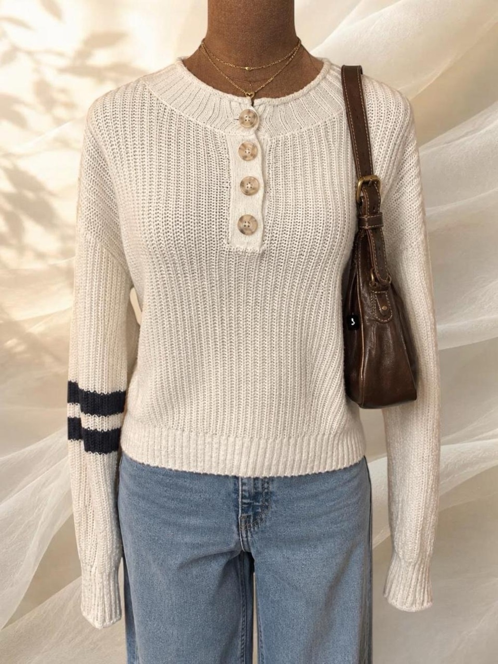 American Eagle Varsity Striped Henley Sweater Cream White Navy Blue Small